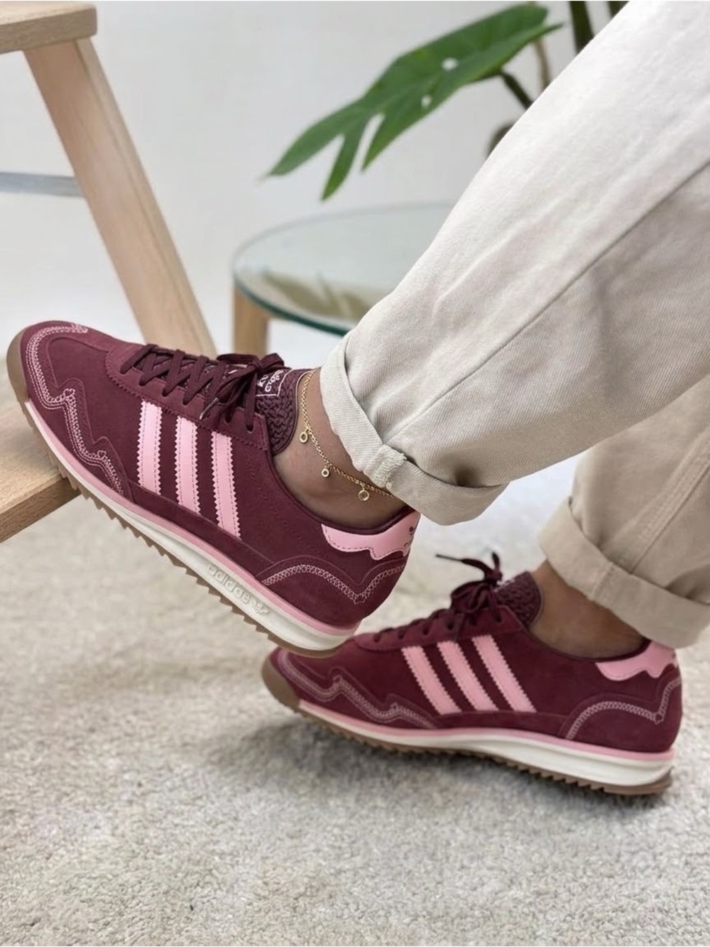 Adidas SL72 OG Pink Spark Valentines Day Shoes IH6684 Womens Size 9 NIB No Lid